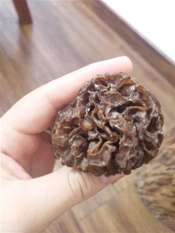 西藏野生羊肚菌炖排骨怎么做，西藏野生羊肚菌炖排骨怎么做好吃，西藏野生羊肚菌炖排骨做法