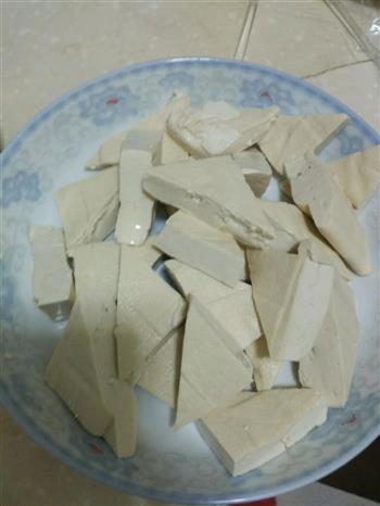 虾头烩豆腐怎么做，虾头烩豆腐怎么做好吃，虾头烩豆腐做法