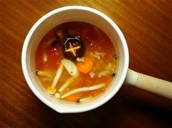 番茄滑肉汤怎么做，番茄滑肉汤怎么做好吃，番茄滑肉汤做法