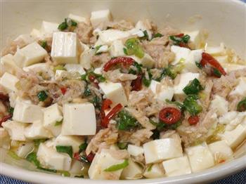 橄榄油香葱鲔鱼豆腐 怎么做,橄榄油香葱鲔鱼豆腐 怎么做好吃,橄榄油香葱鲔鱼豆腐 做法 橄榄油香葱鲔鱼豆腐 怎么做,橄榄油香葱鲔鱼豆腐 怎么做好吃,橄榄油香葱鲔鱼豆腐 做法