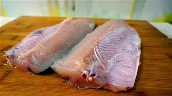 啤酒焖酥鱼怎么做，啤酒焖酥鱼怎么做好吃，啤酒焖酥鱼做法