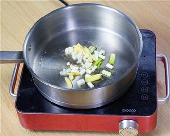 泰式柠香烤鱼的做法怎么做，泰式柠香烤鱼的做法怎么做好吃，泰式柠香烤鱼的做法做法