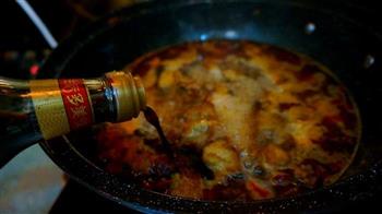 啤酒焖酥鱼怎么做，啤酒焖酥鱼怎么做好吃，啤酒焖酥鱼做法