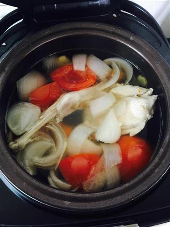 鸡肉高汤怎么做，鸡肉高汤怎么做好吃，鸡肉高汤做法