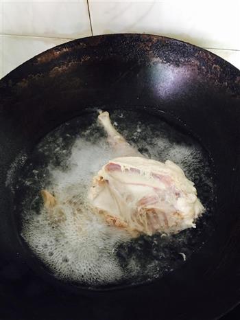 鸡肉高汤怎么做，鸡肉高汤怎么做好吃，鸡肉高汤做法