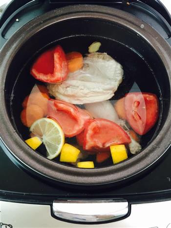 鸡肉高汤怎么做，鸡肉高汤怎么做好吃，鸡肉高汤做法