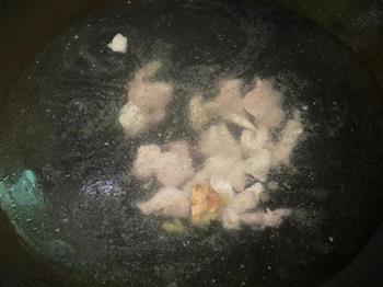 苦瓜咸蛋汤怎么做，苦瓜咸蛋汤怎么做好吃，苦瓜咸蛋汤做法