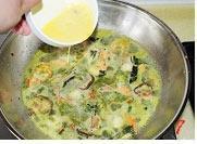 菠汁海鲜汤怎么做，菠汁海鲜汤怎么做好吃，菠汁海鲜汤做法