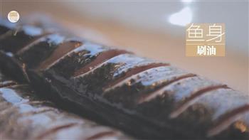 金灿灿的小烤鱼怎么做，金灿灿的小烤鱼怎么做好吃，金灿灿的小烤鱼做法