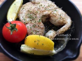 鸡汁烤鳕鱼怎么做，鸡汁烤鳕鱼怎么做好吃，鸡汁烤鳕鱼做法