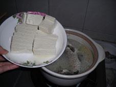 海带豆腐鲫鱼汤怎么做,海带豆腐鲫鱼汤怎么做好吃,海带豆腐鲫鱼汤做法 海带豆腐鲫鱼汤怎么做,海带豆腐鲫鱼汤怎么做好吃,海带豆腐鲫鱼汤做法