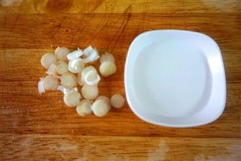 泰美味-泰式海鲜冬阴功乌冬面怎么做，泰美味-泰式海鲜冬阴功乌冬面怎么做好吃，泰美味-泰式海鲜冬阴功乌冬面做法