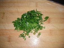 菜脯莲藕煲排骨怎么做，菜脯莲藕煲排骨怎么做好吃，菜脯莲藕煲排骨做法