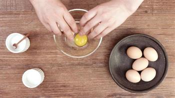 银鱼跑蛋怎么做，银鱼跑蛋怎么做好吃，银鱼跑蛋做法