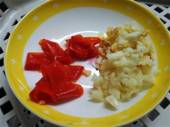 韭菜花炒鱿鱼怎么做,韭菜花炒鱿鱼怎么做好吃,韭菜花炒鱿鱼做法 韭菜花炒鱿鱼怎么做,韭菜花炒鱿鱼怎么做好吃,韭菜花炒鱿鱼做法