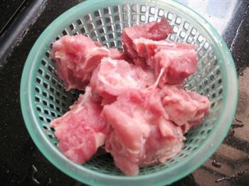 苹果沙梨猪骨汤怎么做，苹果沙梨猪骨汤怎么做好吃，苹果沙梨猪骨汤做法