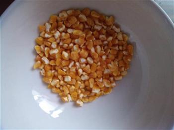 玉米红豆汤怎么做，玉米红豆汤怎么做好吃，玉米红豆汤做法