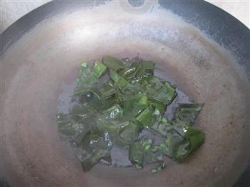 海带鸡蛋汤怎么做，海带鸡蛋汤怎么做好吃，海带鸡蛋汤做法