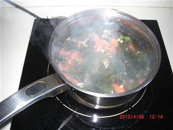 螺旋藻番茄鸡蛋汤怎么做,螺旋藻番茄鸡蛋汤怎么做好吃,螺旋藻番茄鸡蛋汤做法 螺旋藻番茄鸡蛋汤怎么做,螺旋藻番茄鸡蛋汤怎么做好吃,螺旋藻番茄鸡蛋汤做法