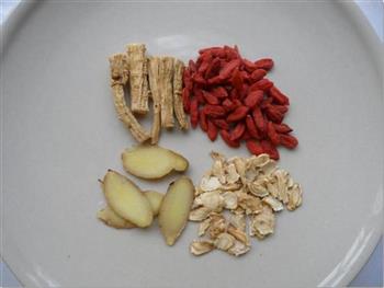 清补西洋参乌鸡汤怎么做，清补西洋参乌鸡汤怎么做好吃，清补西洋参乌鸡汤做法