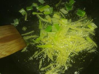 丝瓜鸡蛋粉条汤怎么做,丝瓜鸡蛋粉条汤怎么做好吃,丝瓜鸡蛋粉条汤做法 丝瓜鸡蛋粉条汤怎么做,丝瓜鸡蛋粉条汤怎么做好吃,丝瓜鸡蛋粉条汤做法