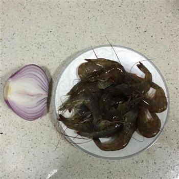 胡椒洋葱虾怎么做，胡椒洋葱虾怎么做好吃，胡椒洋葱虾做法