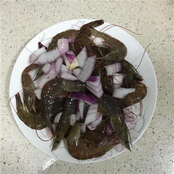 胡椒洋葱虾怎么做,胡椒洋葱虾怎么做好吃,胡椒洋葱虾做法 胡椒洋葱虾怎么做,胡椒洋葱虾怎么做好吃,胡椒洋葱虾做法