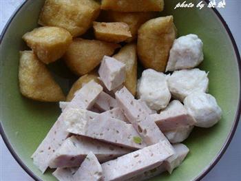 油豆腐鱼丸肉饼汤怎么做，油豆腐鱼丸肉饼汤怎么做好吃，油豆腐鱼丸肉饼汤做法