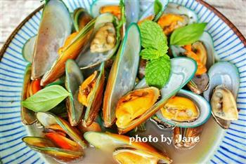 黑椒水煮贻贝怎么做,黑椒水煮贻贝怎么做好吃,黑椒水煮贻贝做法 黑椒水煮贻贝怎么做,黑椒水煮贻贝怎么做好吃,黑椒水煮贻贝做法