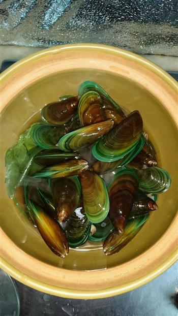 黑椒水煮贻贝怎么做,黑椒水煮贻贝怎么做好吃,黑椒水煮贻贝做法 黑椒水煮贻贝怎么做,黑椒水煮贻贝怎么做好吃,黑椒水煮贻贝做法