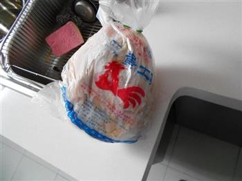 三黄鸡汤怎么做，三黄鸡汤怎么做好吃，三黄鸡汤做法