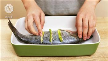 迷迭香-清蒸鲈鱼怎么做,迷迭香-清蒸鲈鱼怎么做好吃,迷迭香-清蒸鲈鱼做法 迷迭香-清蒸鲈鱼怎么做,迷迭香-清蒸鲈鱼怎么做好吃,迷迭香-清蒸鲈鱼做法