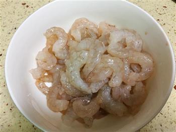 西芹腰果虾仁怎么做，西芹腰果虾仁怎么做好吃，西芹腰果虾仁做法