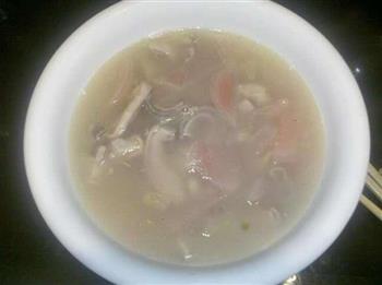 酸萝卜猪肚汤怎么做,酸萝卜猪肚汤怎么做好吃,酸萝卜猪肚汤做法 酸萝卜猪肚汤怎么做,酸萝卜猪肚汤怎么做好吃,酸萝卜猪肚汤做法