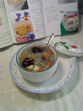 银耳红枣枸杞汤怎么做,银耳红枣枸杞汤怎么做好吃,银耳红枣枸杞汤做法 银耳红枣枸杞汤怎么做,银耳红枣枸杞汤怎么做好吃,银耳红枣枸杞汤做法