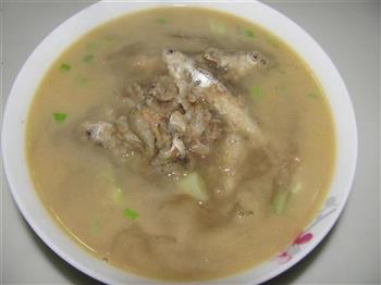 小鱼汤怎么做,小鱼汤怎么做好吃,小鱼汤做法 小鱼汤怎么做,小鱼汤怎么做好吃,小鱼汤做法