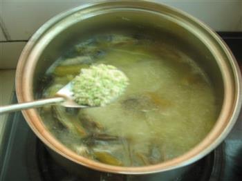 榨菜咸鱼粉丝煲怎么做,榨菜咸鱼粉丝煲怎么做好吃,榨菜咸鱼粉丝煲做法 榨菜咸鱼粉丝煲怎么做,榨菜咸鱼粉丝煲怎么做好吃,榨菜咸鱼粉丝煲做法