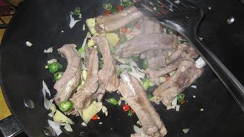 排骨土豆酱汤怎么做,排骨土豆酱汤怎么做好吃,排骨土豆酱汤做法 排骨土豆酱汤怎么做,排骨土豆酱汤怎么做好吃,排骨土豆酱汤做法