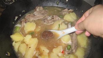 排骨土豆酱汤怎么做,排骨土豆酱汤怎么做好吃,排骨土豆酱汤做法 排骨土豆酱汤怎么做,排骨土豆酱汤怎么做好吃,排骨土豆酱汤做法