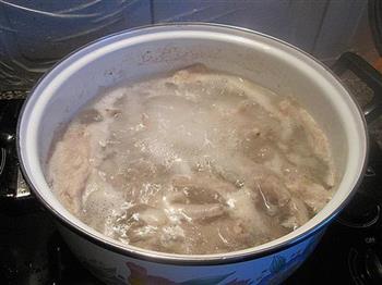 红萝卜鸡脚汤怎么做,红萝卜鸡脚汤怎么做好吃,红萝卜鸡脚汤做法 红萝卜鸡脚汤怎么做,红萝卜鸡脚汤怎么做好吃,红萝卜鸡脚汤做法