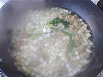 冬瓜牛肉丸子汤怎么做，冬瓜牛肉丸子汤怎么做好吃，冬瓜牛肉丸子汤做法