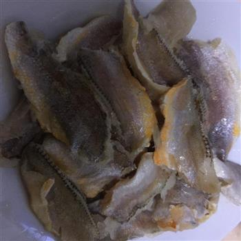 苔菜拖黄鱼怎么做,苔菜拖黄鱼怎么做好吃,苔菜拖黄鱼做法 苔菜拖黄鱼怎么做,苔菜拖黄鱼怎么做好吃,苔菜拖黄鱼做法