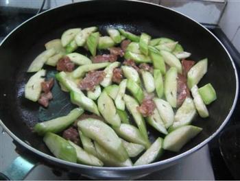 丝瓜黄豆肉片汤怎么做,丝瓜黄豆肉片汤怎么做好吃,丝瓜黄豆肉片汤做法 丝瓜黄豆肉片汤怎么做,丝瓜黄豆肉片汤怎么做好吃,丝瓜黄豆肉片汤做法