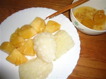 苦瓜凤梨鸡汤怎么做，苦瓜凤梨鸡汤怎么做好吃，苦瓜凤梨鸡汤做法