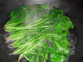 鱼豆腐粉丝菠菜汤怎么做,鱼豆腐粉丝菠菜汤怎么做好吃,鱼豆腐粉丝菠菜汤做法