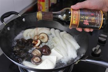 菌菇炖豆腐怎么做,菌菇炖豆腐怎么做好吃,菌菇炖豆腐做法 菌菇炖豆腐怎么做,菌菇炖豆腐怎么做好吃,菌菇炖豆腐做法