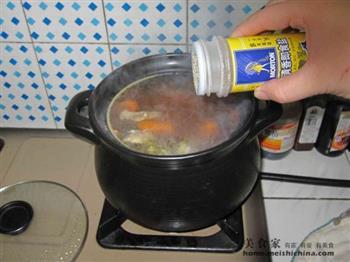 胡萝卜牛肉汤怎么做,胡萝卜牛肉汤怎么做好吃,胡萝卜牛肉汤做法 胡萝卜牛肉汤怎么做,胡萝卜牛肉汤怎么做好吃,胡萝卜牛肉汤做法