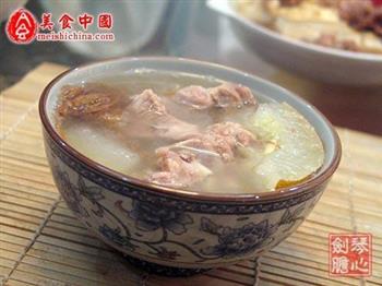 老黄瓜猪骨汤怎么做，老黄瓜猪骨汤怎么做好吃，老黄瓜猪骨汤做法
