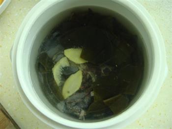 乌鸡海带木瓜汤怎么做,乌鸡海带木瓜汤怎么做好吃,乌鸡海带木瓜汤做法 乌鸡海带木瓜汤怎么做,乌鸡海带木瓜汤怎么做好吃,乌鸡海带木瓜汤做法
