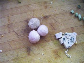 火锅丸子青菜汤怎么做，火锅丸子青菜汤怎么做好吃，火锅丸子青菜汤做法